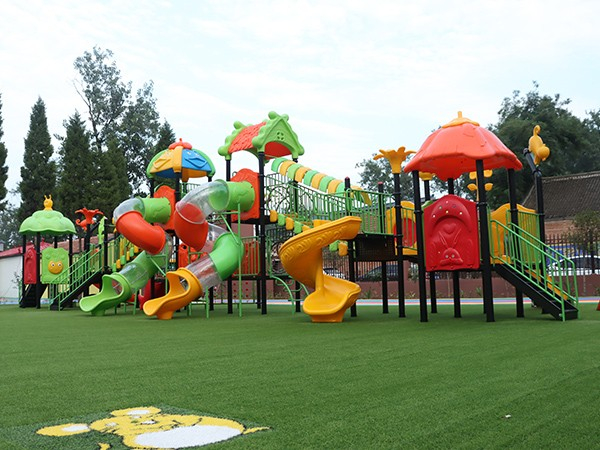东方哈佛国际幼儿园为什么选择了开心玩具游乐设施供应
